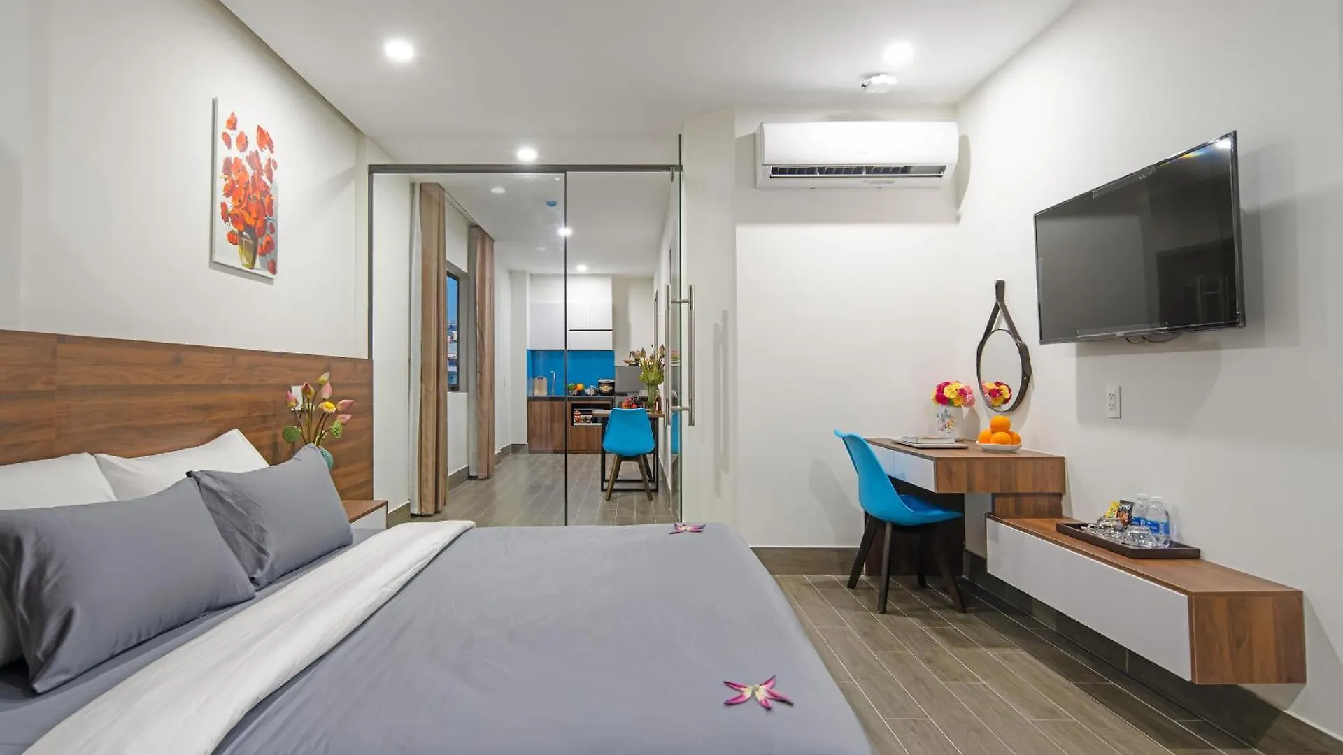 Tiditel Hotel And Apartment Da Nang 3*,