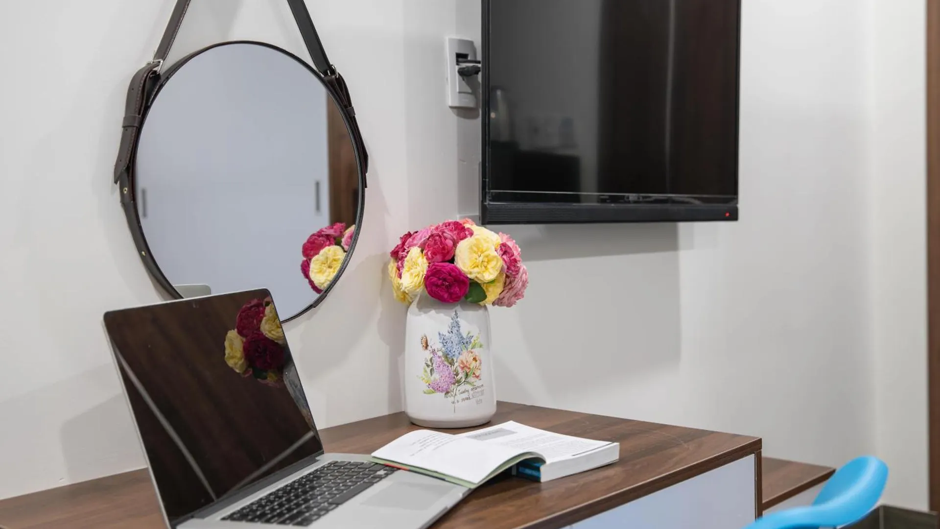 Tiditel Hotel And Apartment Da Nang 3*,  Vietname